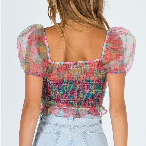 Sheer floral puff sleeve crop top - Picture 2 of 3